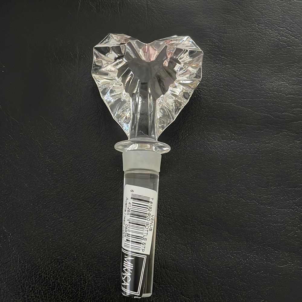 Mikasa Venus Bottle Stopper